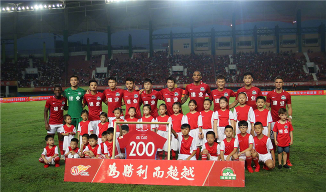 Jwei ：前期对线方面并不顺利 是我打的太烂了