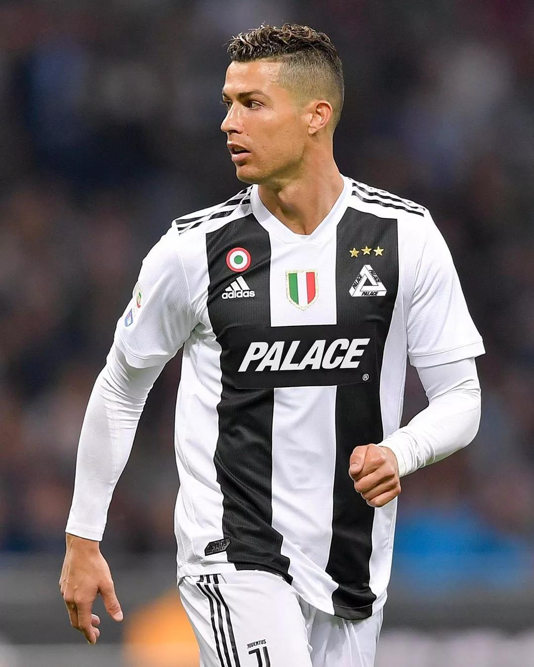 俄语解说预测TI队伍：LGD和OG最有机会夺冠，VP能进胜者组